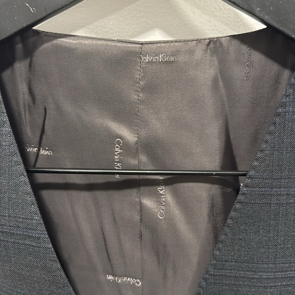 Calvin Klein Suit Vest - Picture 4 of 6